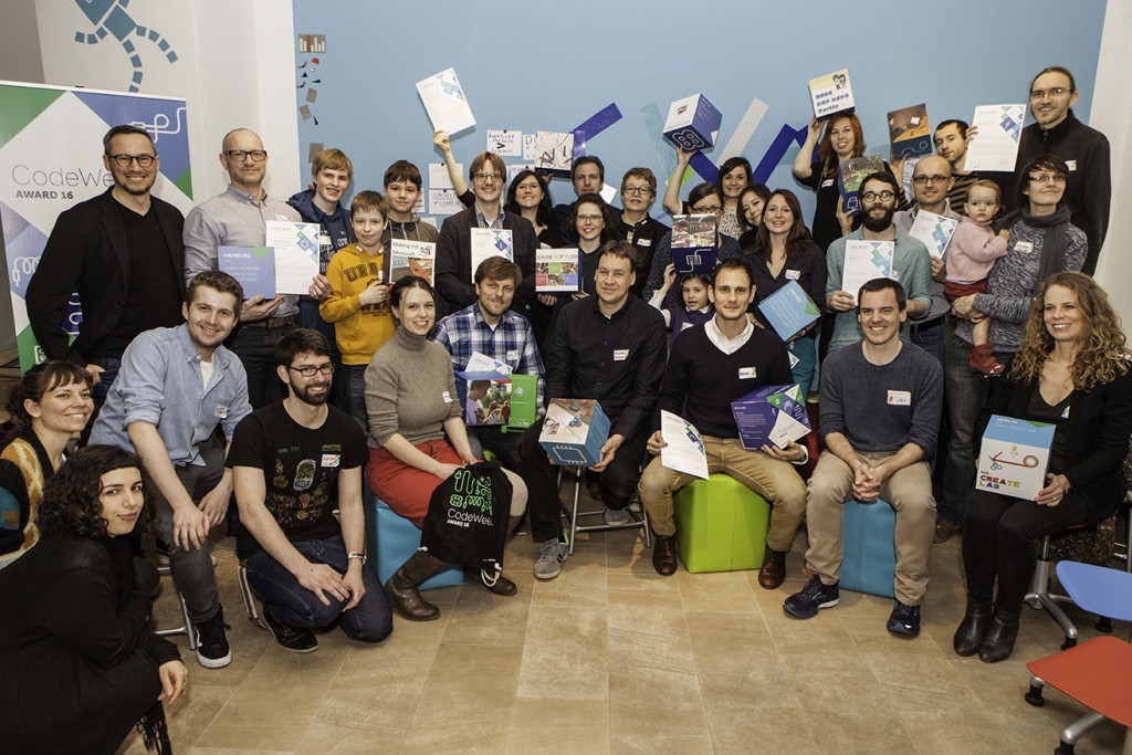 Code Week Award 2016-46_s